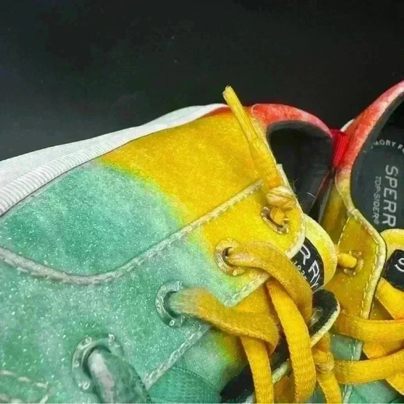 Sparkly Sperry size 2M red yellow green blue sneaker - Picture 6 of 8